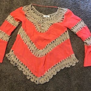 Cute fall long sleeve top. Worn once